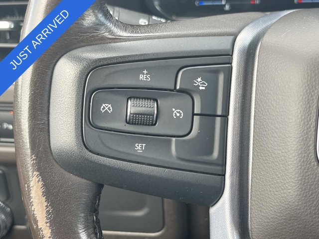 Used 2023 GMC Yukon XL SLT RWD image 30