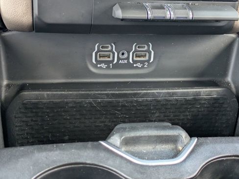 Used 2021 RAM 1500 Laramie image 25