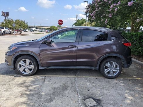Used 2019 Honda HR-V EX image 8