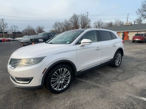 Used 2018 Lincoln MKX Reserve w/ Driver Assistance Package image 4