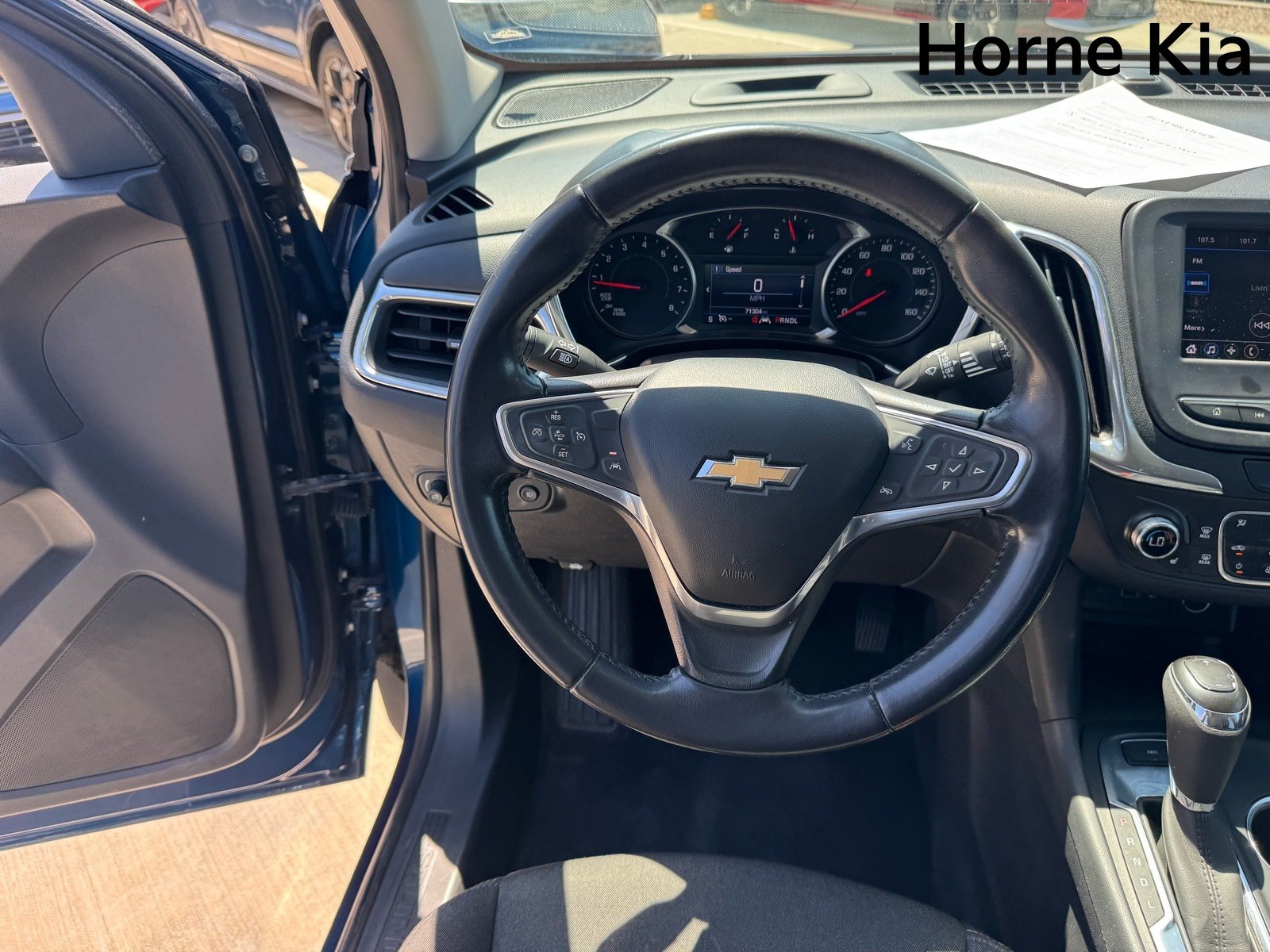 Used 2020 Chevrolet Equinox LT AWD/4WD image 16