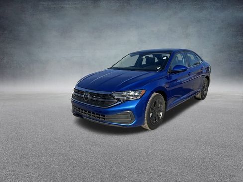 Used 2023 Volkswagen Jetta SE w/ Panoramic Sunroof Package image 41