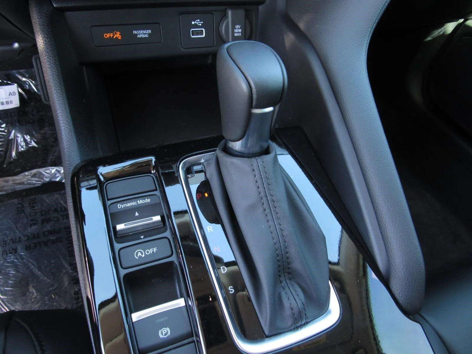 Certified 2026 Acura Integra FWD image 20