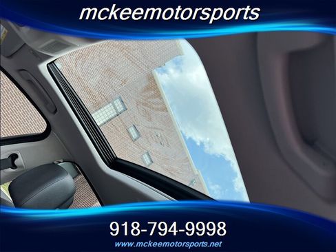 Used 2013 BMW 528i xDrive Sedan AWD/4WD image 11