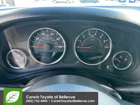 Used 2015 Jeep Wrangler Sport image 14