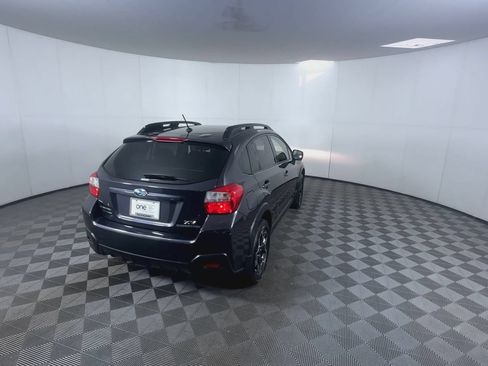 Used 2014 Subaru Crosstrek 2.0i Premium AWD/4WD image 8