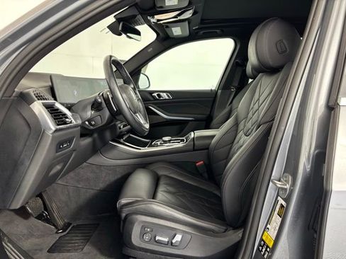Used 2024 BMW X5 xDrive40i w/ Premium Package AWD/4WD image 11