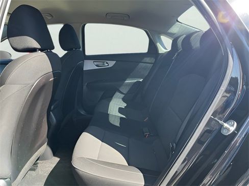 Used 2022 Kia Forte Sedan image 28