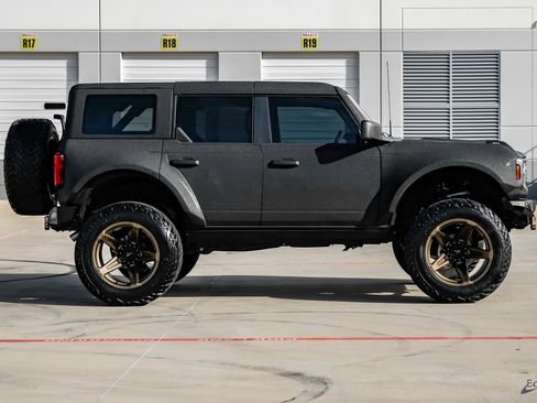 Used 2024 Ford Bronco Big Bend image 15