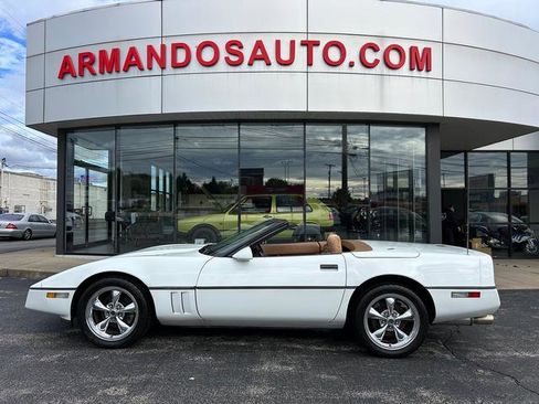Used 1990 Chevrolet Corvette Convertible image 24