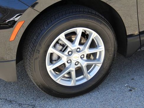 Used 2024 Chevrolet Equinox LT image 15
