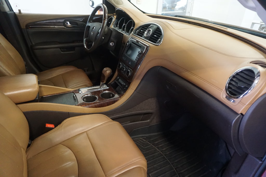 Used 2015 Buick Enclave Leather AWD/4WD image 25