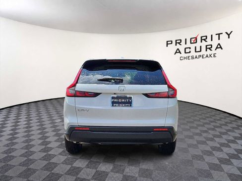 Used 2024 Honda CR-V EX image 5