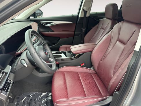 Used 2025 Buick Envision Sport Touring AWD/4WD image 23