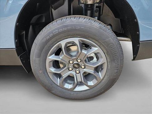 New 2026 Ford Maverick XLT FWD image 10