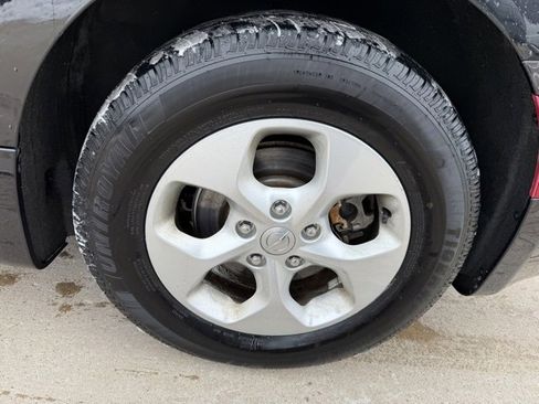 Used 2017 Chrysler Pacifica Touring-L Plus w/ Advanced Safetytec Group image 3