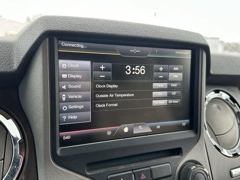 Used 2016 Ford F250 Lariat w/ Chrome Package image 29