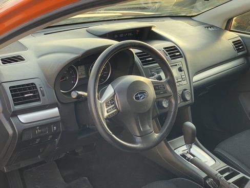 Used 2014 Subaru Crosstrek 2.0i Premium image 10