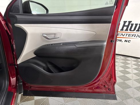 Used 2025 Hyundai Tucson SEL AWD/4WD image 30