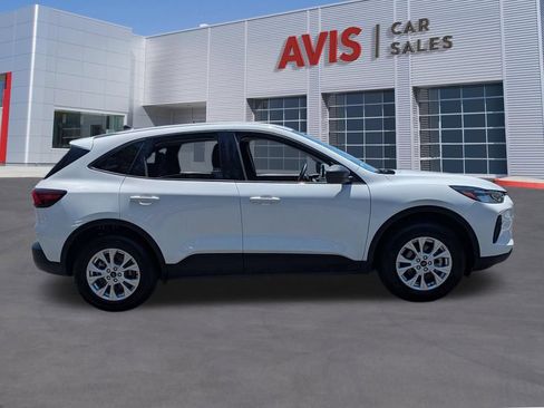 Used 2025 Ford Escape Active AWD/4WD image 5