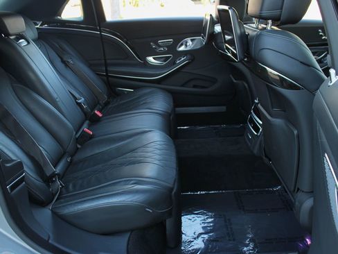 Used 2016 Mercedes-Benz Maybach S 600 image 26