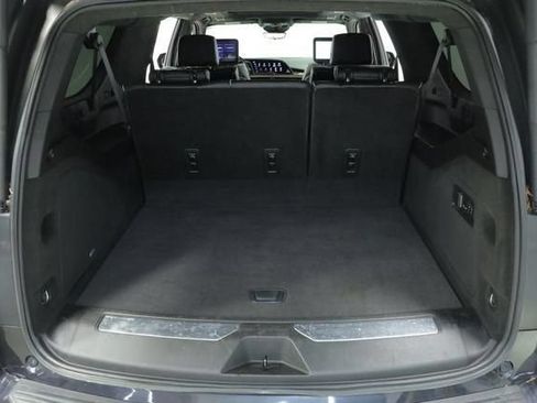 Used 2022 Cadillac Escalade ESV Sport Platinum AWD/4WD image 40