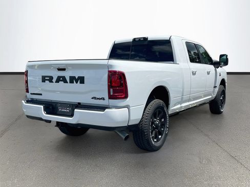 New 2026 RAM 2500 Laramie AWD/4WD image 7