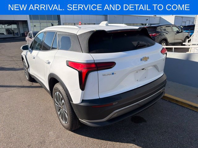 Used 2025 Chevrolet Blazer EV LT AWD/4WD image 10