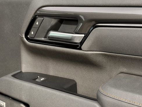 New 2026 GMC Sierra 2500 AT4 w/ AT4 Premium Plus Package image 25