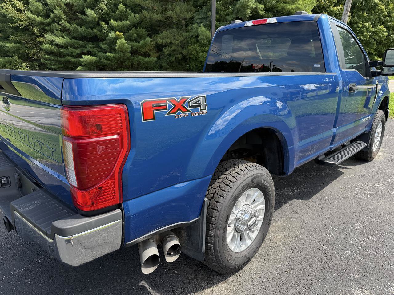 Used 2022 Ford F350 XLT w/ XLT Value Package AWD/4WD image 17