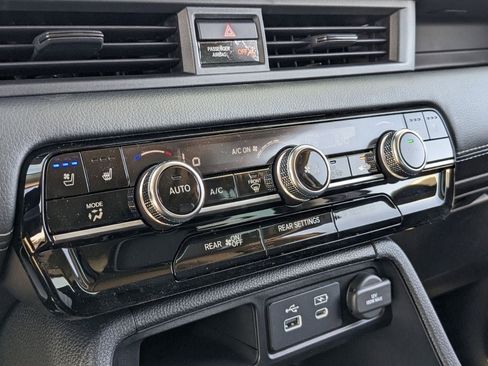 New 2025 Honda Pilot Elite image 16