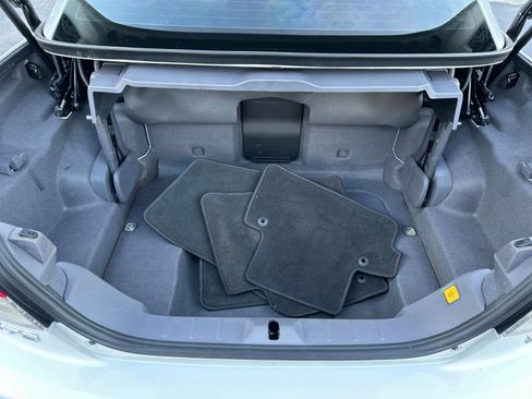 Used 2012 Volvo C70 T5 image 12