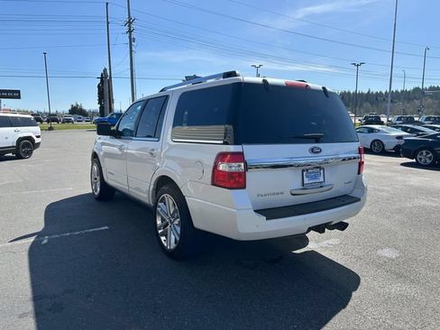 Used 2016 Ford Expedition Platinum AWD/4WD image 4