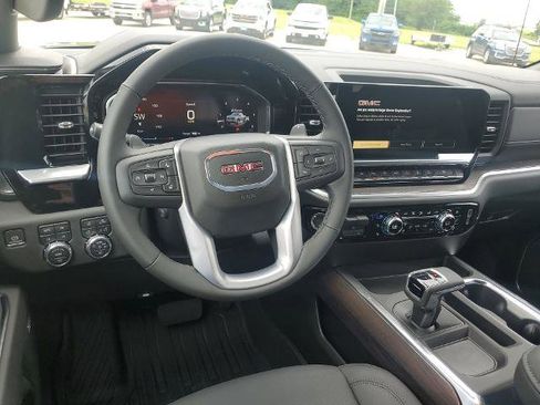 New 2026 GMC Sierra 1500 SLT w/ SLT Premium Plus Package image 19