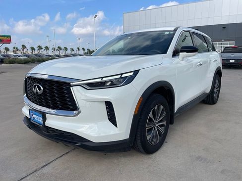 Used 2025 INFINITI QX60 Pure FWD image 3