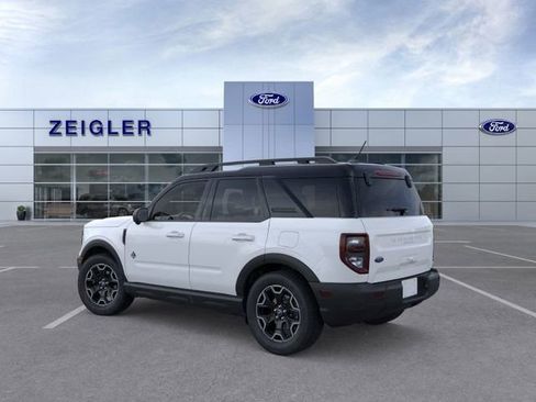 New 2025 Ford Bronco Sport Outer Banks w/ Outer Banks Tech Package+ image 4