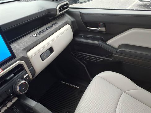 New 2026 Toyota Tacoma Limited AWD/4WD image 18
