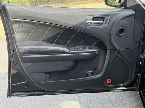 Used 2013 Dodge Charger R/T image 13
