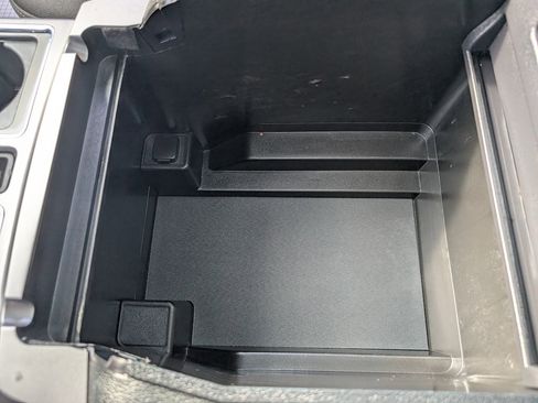 Used 2018 Ford F150 XLT w/ Equipment Group 302A Luxury image 31