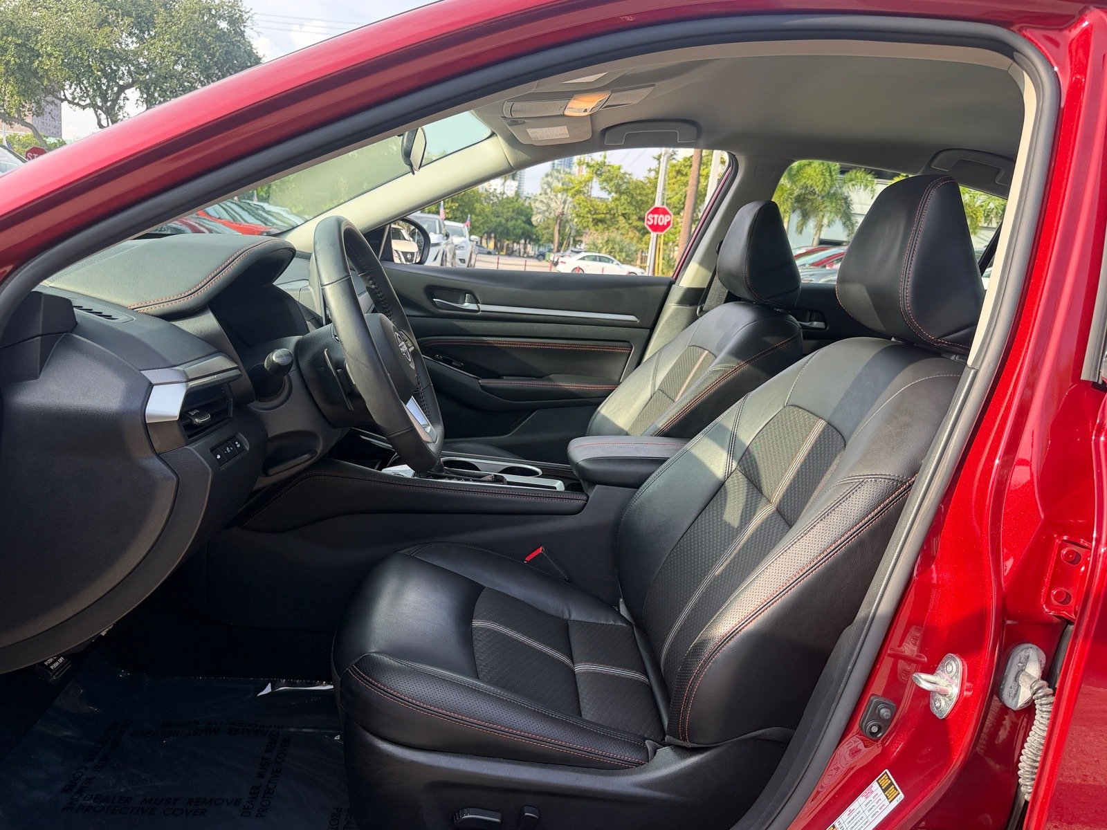 Certified 2023 Nissan Altima 2.5 SR FWD image 9