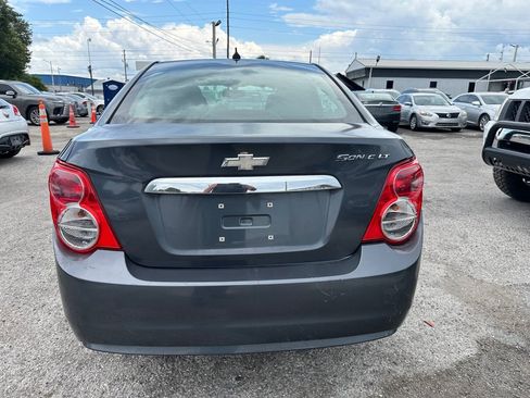 Used 2014 Chevrolet Sonic LT FWD image 5