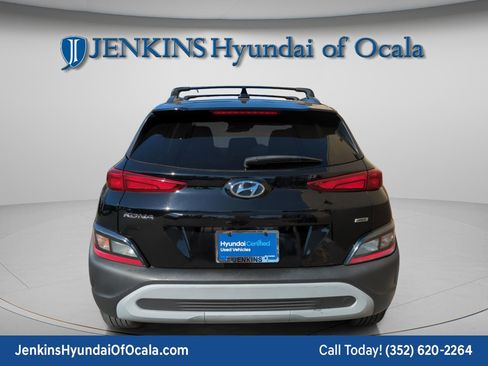 Certified 2023 Hyundai Kona SEL image 4