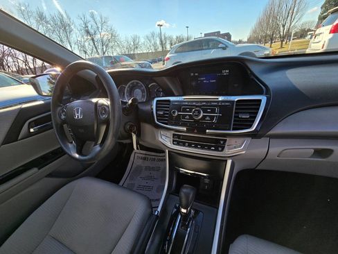 Used 2014 Honda Accord LX image 31
