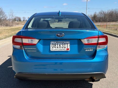 Used 2017 Subaru Impreza 2.0i Premium AWD/4WD image 5