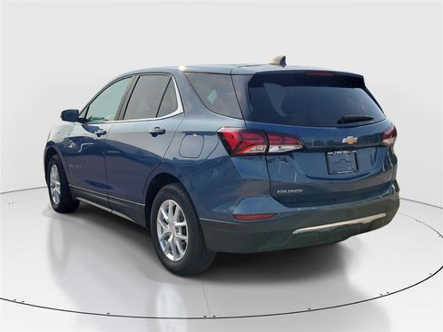 Used 2024 Chevrolet Equinox LT FWD image 3