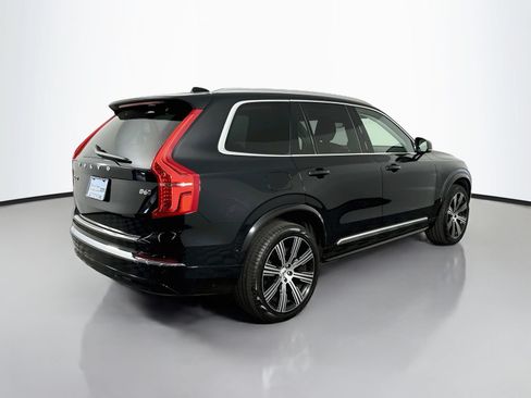 Used 2025 Volvo XC90 B6 Plus w/ Protection Package Premier AWD/4WD image 7