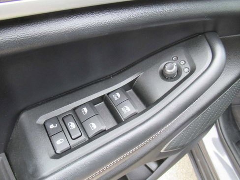 Used 2021 Jeep Grand Cherokee L Limited image 18