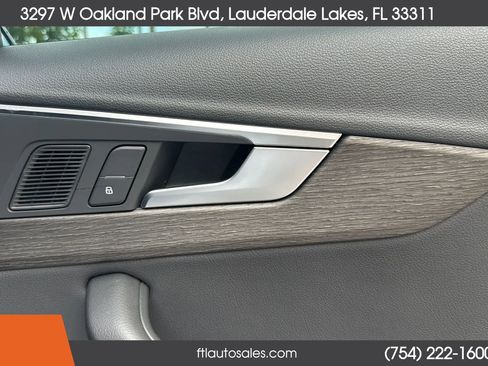 Used 2018 Audi A4 2.0T allroad Premium Plus w/ Premium Plus Package image 34