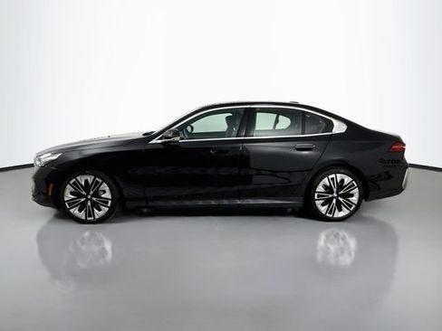 Used 2026 BMW 540i xDrive AWD/4WD image 4