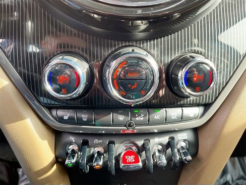 Used 2019 MINI Cooper Countryman S w/ Convenience Package image 16